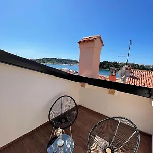  Apartment Nea Seaview 3-apartments!
