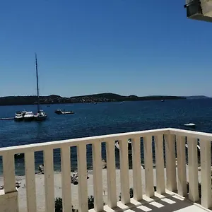  Apartment Apartments Amor Kroatien