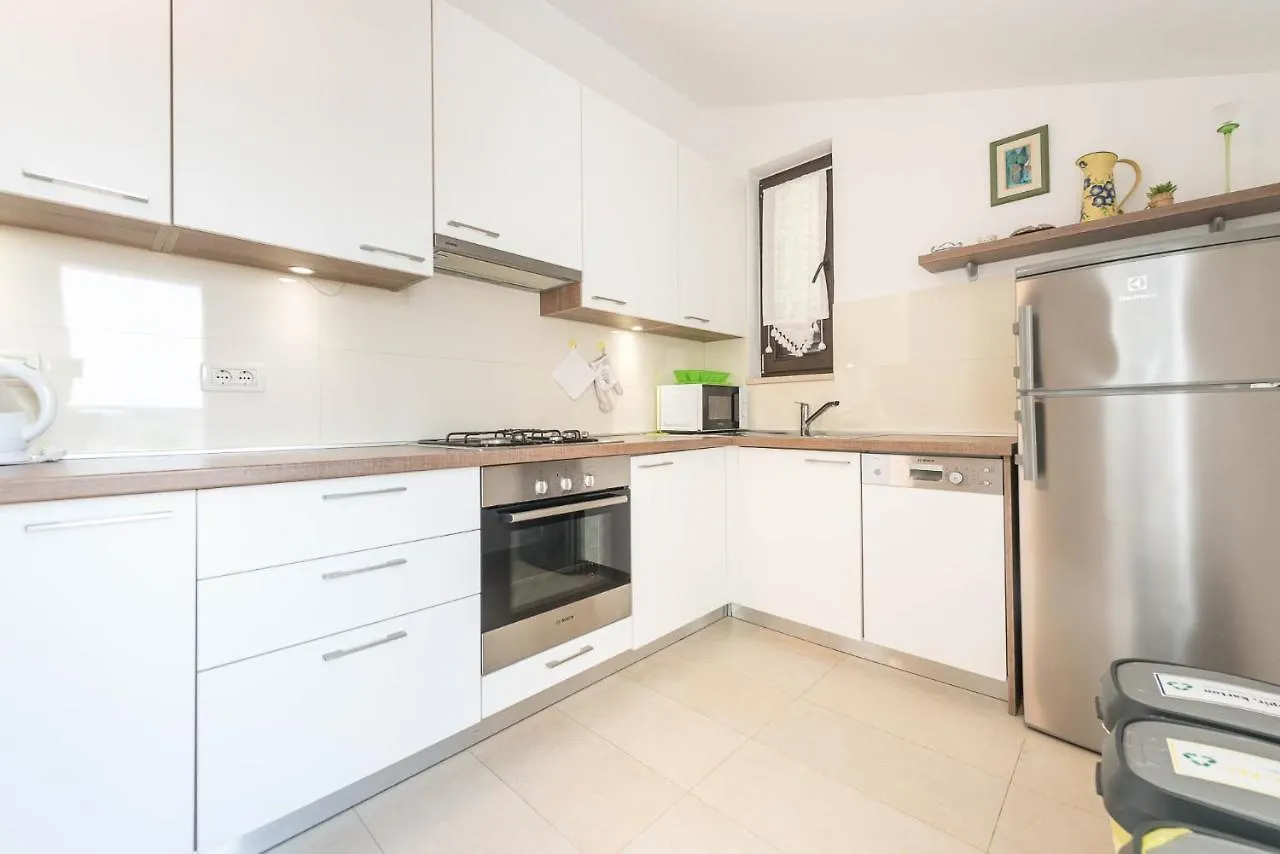 Apartments Maller Rovinj 0*,